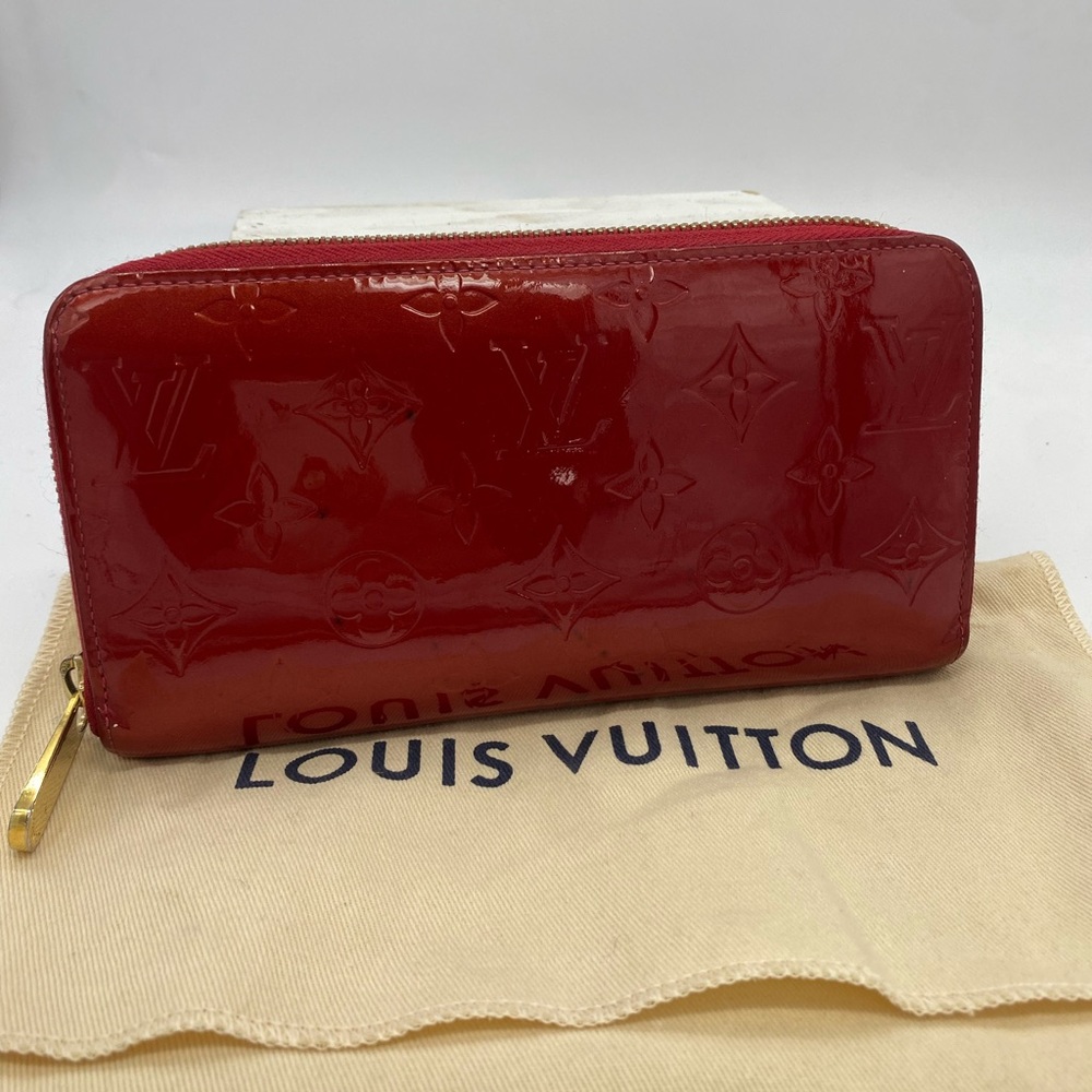 Monogram embossed LV Vernis zippy wallet